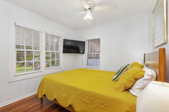 8 Surf Road, Boynton Beach, FL 33435