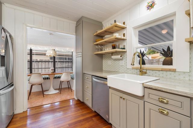 8 Surf Road, Boynton Beach, FL 33435