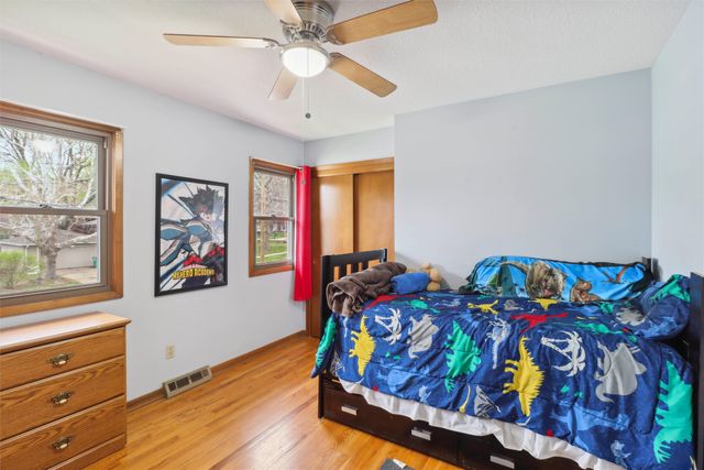 7300 Prairie Avenue, Urbandale, IA 50322