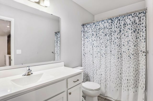 330 Lotz Court, Wayland, MI 49348