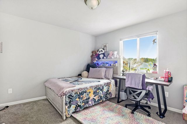 330 Lotz Court, Wayland, MI 49348