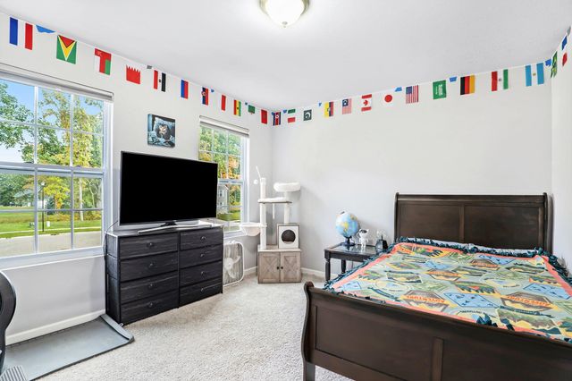 330 Lotz Court, Wayland, MI 49348