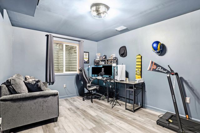 330 Lotz Court, Wayland, MI 49348