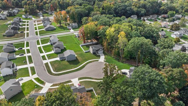 330 Lotz Court, Wayland, MI 49348