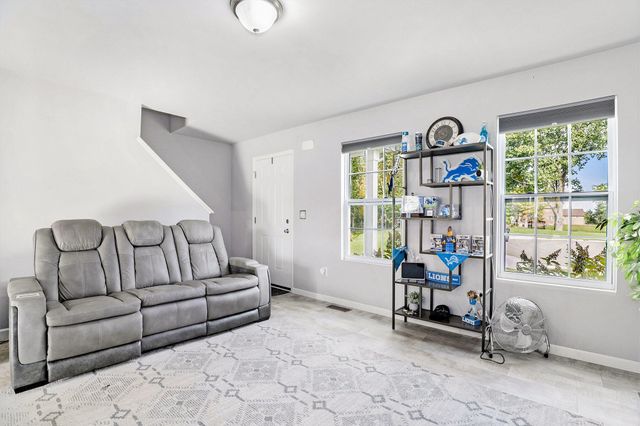 330 Lotz Court, Wayland, MI 49348