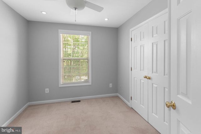 13121 MISTY GLEN LN, Fairfax, VA 22033