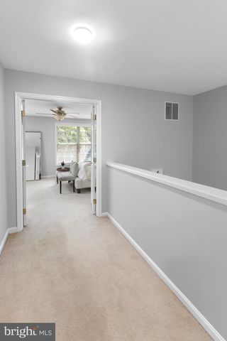 13121 MISTY GLEN LN, Fairfax, VA 22033
