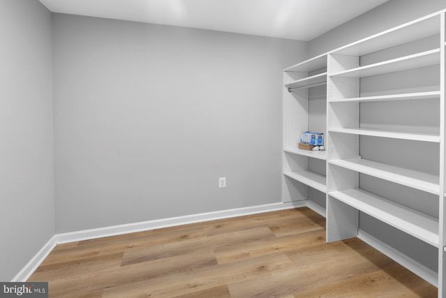 13121 MISTY GLEN LN, Fairfax, VA 22033
