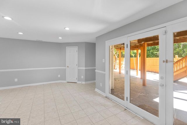 13121 MISTY GLEN LN, Fairfax, VA 22033