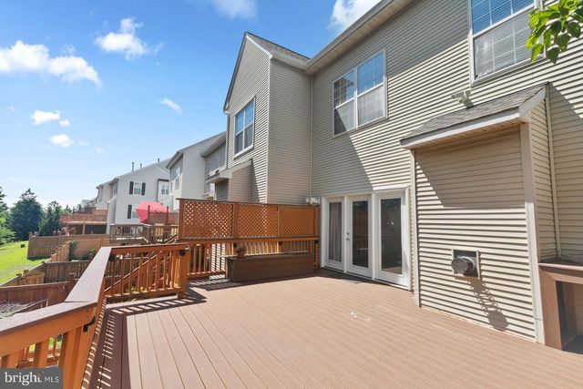 13121 MISTY GLEN LN, Fairfax, VA 22033