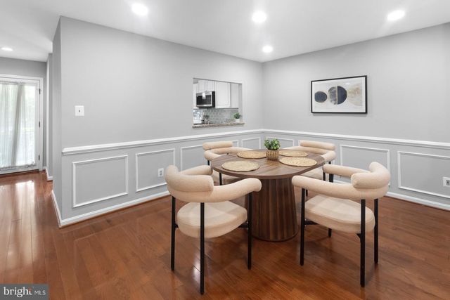 13121 MISTY GLEN LN, Fairfax, VA 22033