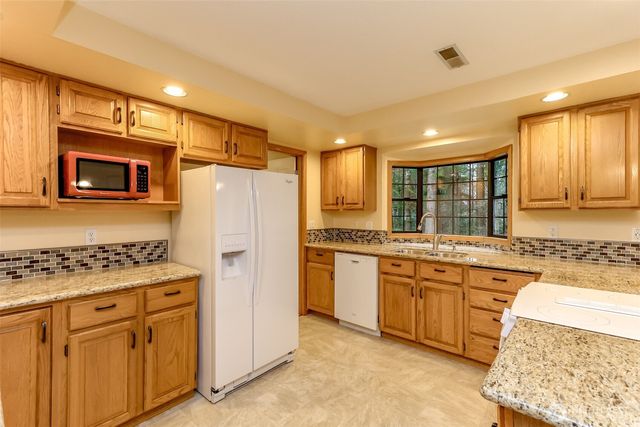 6013 Rocky Mountain Drive SW, Olympia, WA 98512