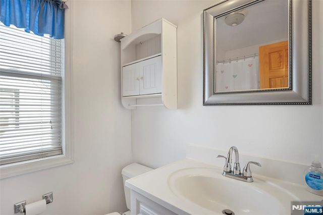 10-18 2nd Street, Fair Lawn, NJ 07410