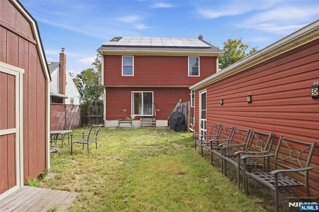 10-18 2nd Street, Fair Lawn, NJ 07410