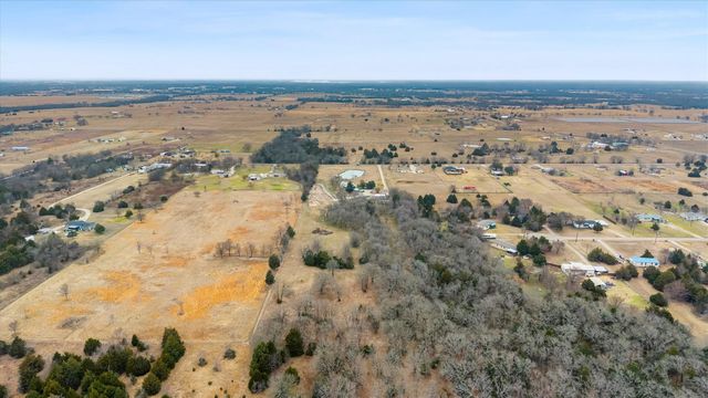 1617 Signal Road, Quinlan, TX 75474