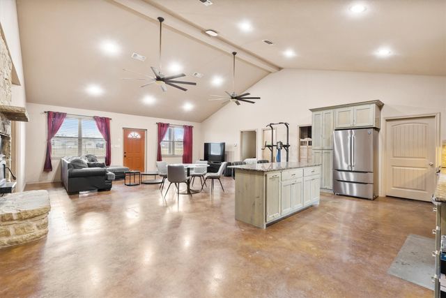 1617 Signal Road, Quinlan, TX 75474