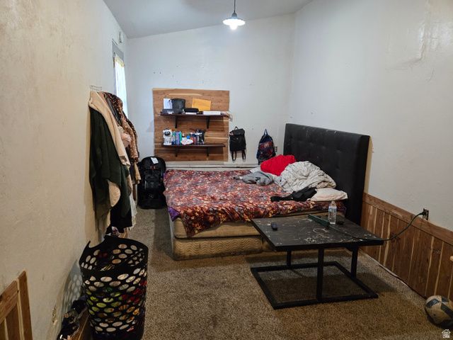 6935 S COLUMBIA DR, West Jordan, UT 84084