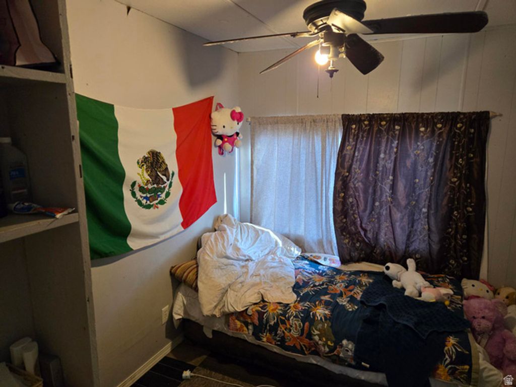 Image 5 of property listing at 6935 S COLUMBIA DR, West Jordan, UT 84084