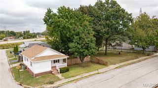 437 Short Avenue, Wood River, IL 62095