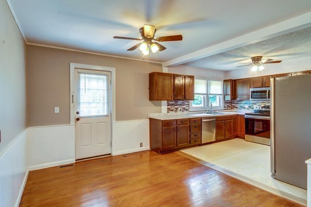 120 Windsor Drive, Winchester, KY 40391