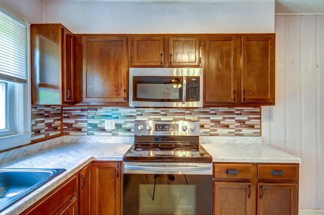 120 Windsor Drive, Winchester, KY 40391
