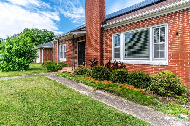 120 Windsor Drive, Winchester, KY 40391