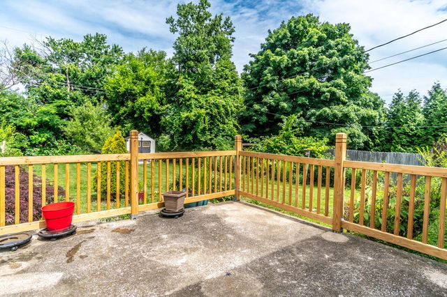 120 Windsor Drive, Winchester, KY 40391