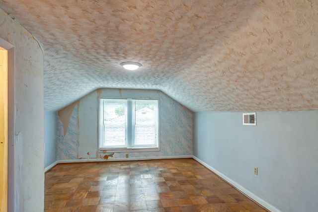 120 Windsor Drive, Winchester, KY 40391