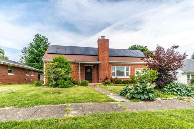 120 Windsor Drive, Winchester, KY 40391