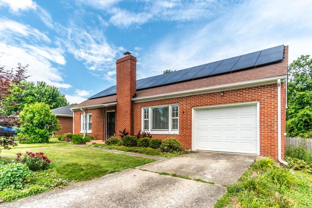 120 Windsor Drive, Winchester, KY 40391
