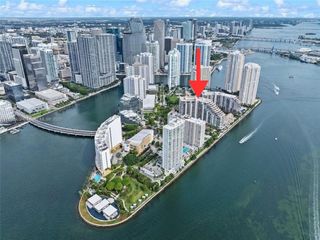 520 Brickell Key Dr A1912, Miami, FL 33131