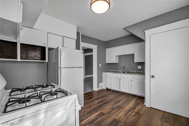 3198 E 118th Street, Cleveland, OH 44120