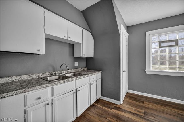 3198 E 118th Street, Cleveland, OH 44120