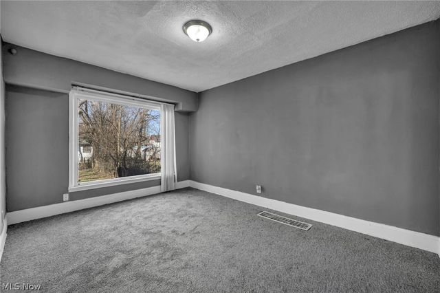 3198 E 118th Street, Cleveland, OH 44120