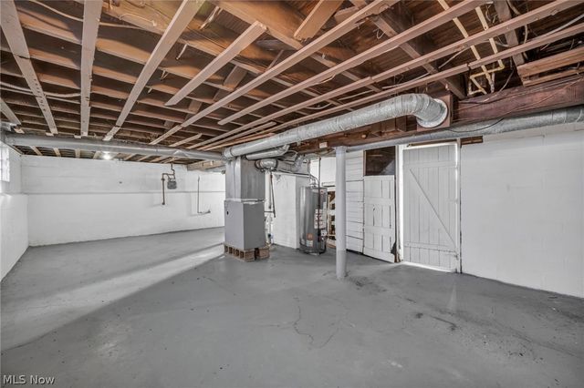 3198 E 118th Street, Cleveland, OH 44120