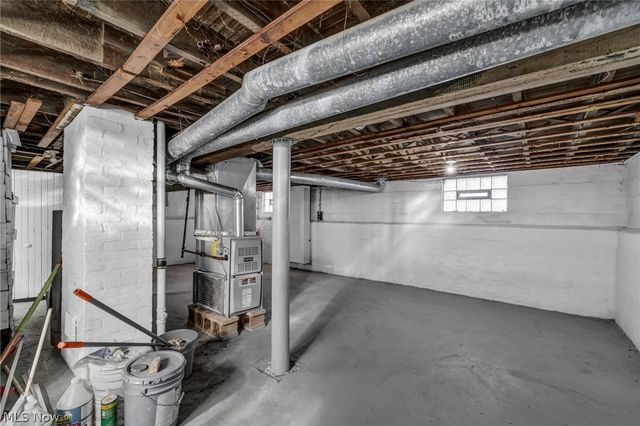 3198 E 118th Street, Cleveland, OH 44120