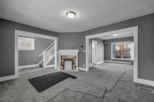 3198 E 118th Street, Cleveland, OH 44120