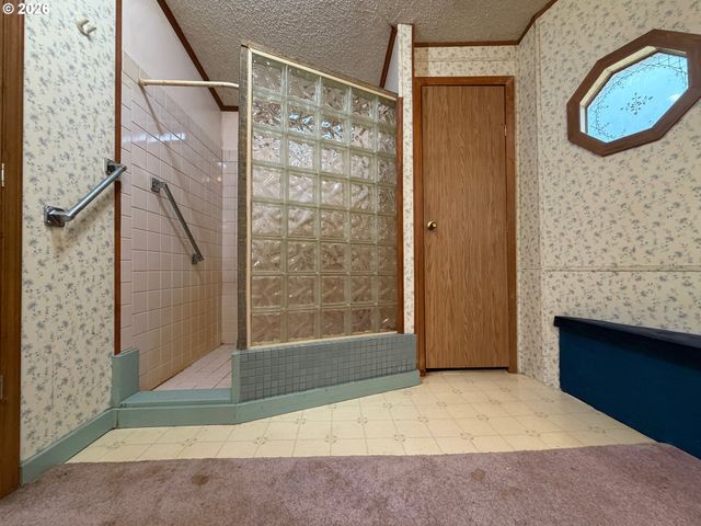 47247 HIGHWAY 101, Bandon, OR 97411