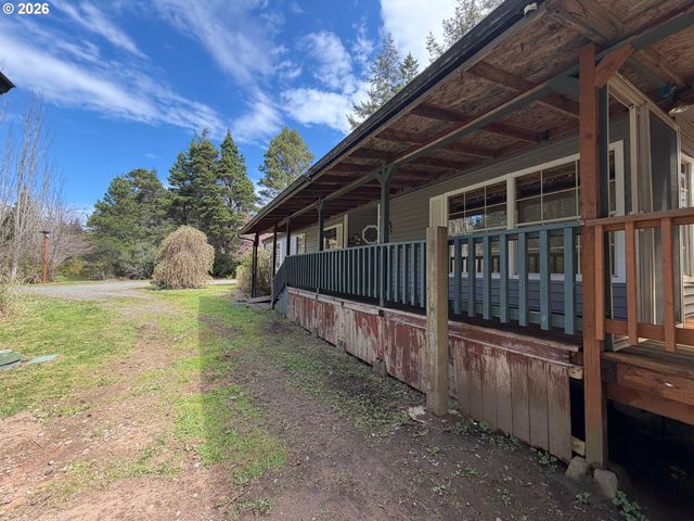 47247 HIGHWAY 101, Bandon, OR 97411