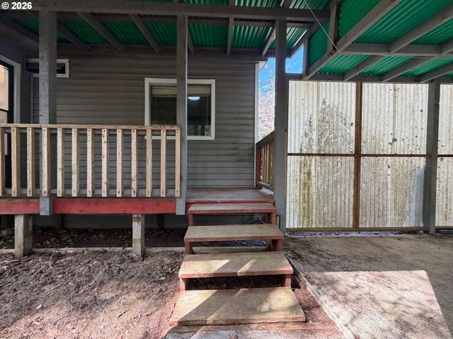 47247 HIGHWAY 101, Bandon, OR 97411