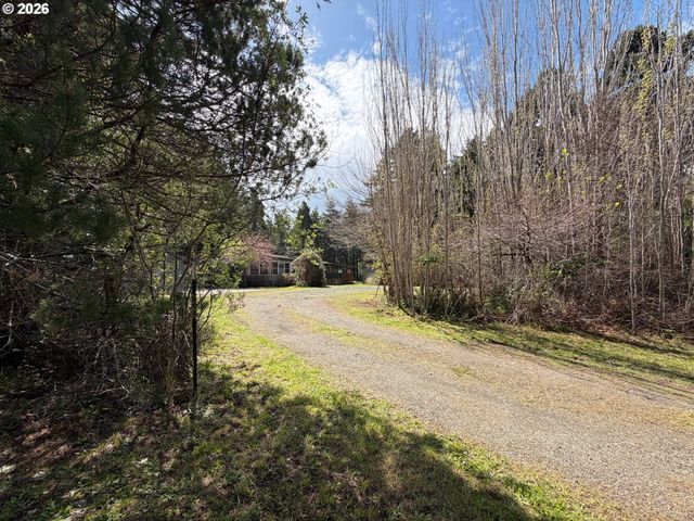 47247 HIGHWAY 101, Bandon, OR 97411