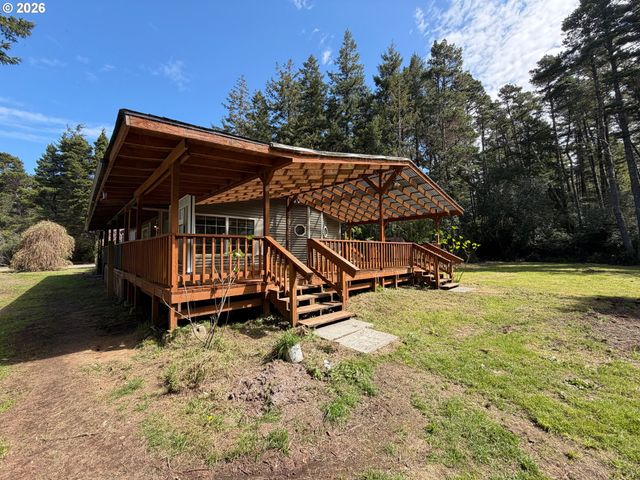 47247 HIGHWAY 101, Bandon, OR 97411