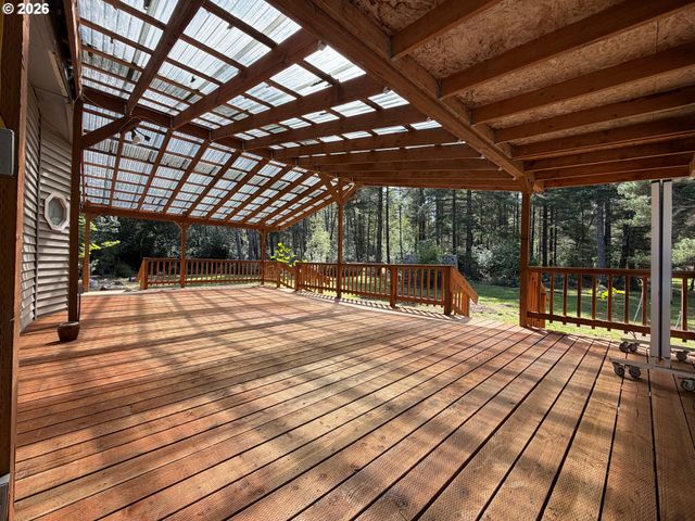 47247 HIGHWAY 101, Bandon, OR 97411