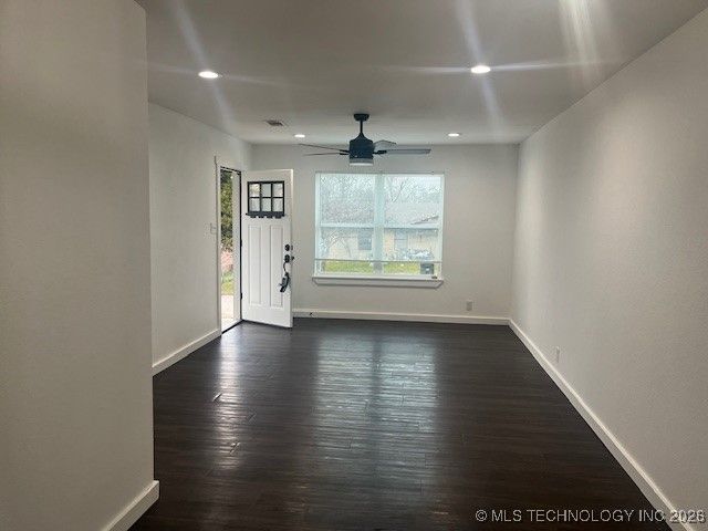 201 E Holcomb Street, Durant, OK 74701