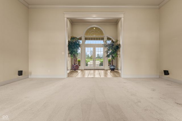 8424 W Mulligan Lane, Columbus, IN 47201