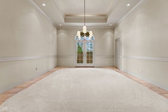 8424 W Mulligan Lane, Columbus, IN 47201