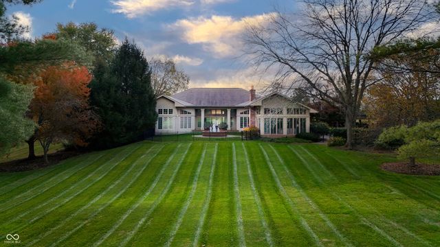 8424 W Mulligan Lane, Columbus, IN 47201