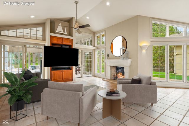 8424 W Mulligan Lane, Columbus, IN 47201