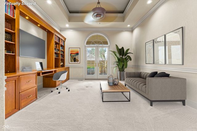 8424 W Mulligan Lane, Columbus, IN 47201