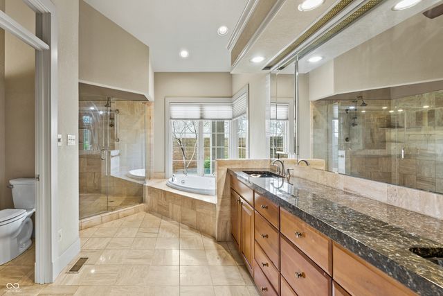 8424 W Mulligan Lane, Columbus, IN 47201